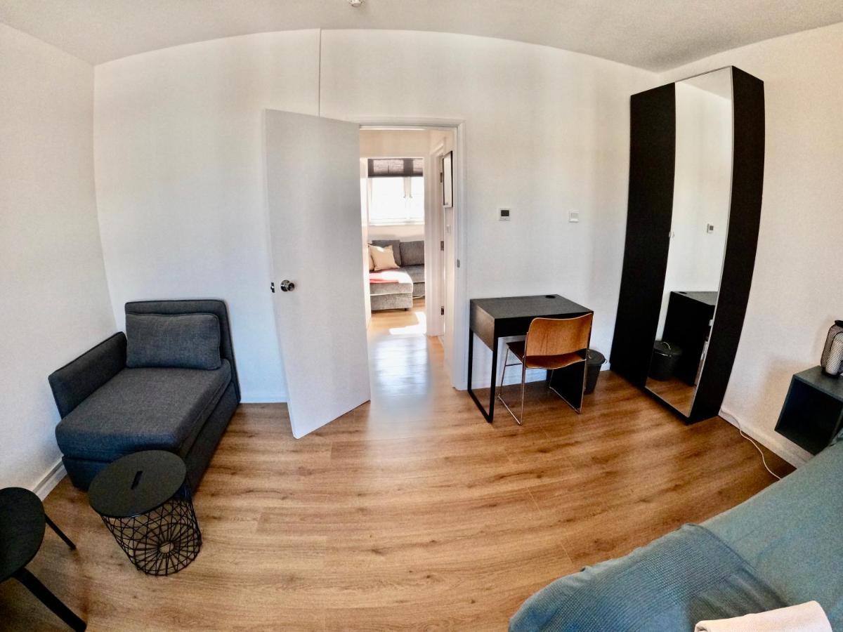 Lovely One Bedroom Flat Londra Esterno foto